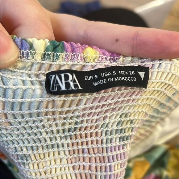 Zara women’s floral halter crop top size small - Picture 2 of 4